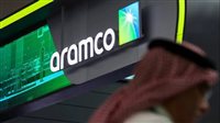 رويترز: تخصيص أكثر من نصف أسهم أرامكو السعودية في الطرح لمستثمرين أجانب